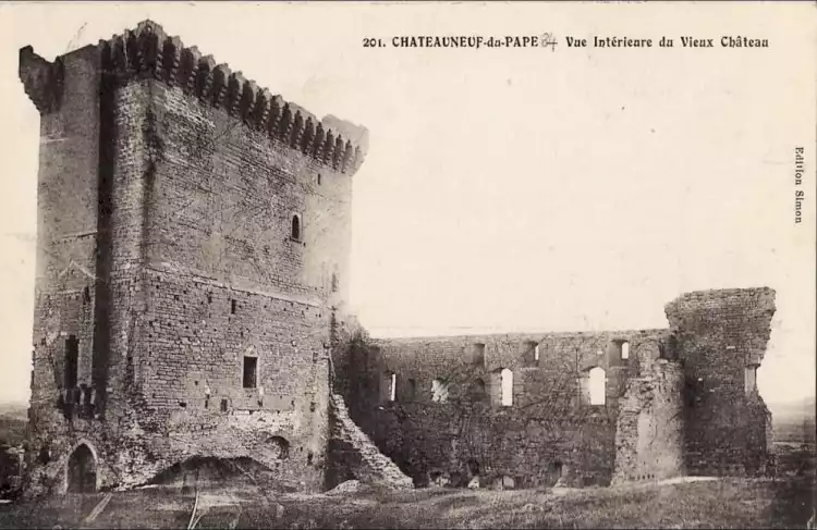 The pontifical castle of Châteauneuf du Pape